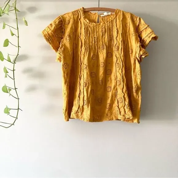 Women’s Mustard Eyelet Short Sleeve Blouse - Picture 5 of 9